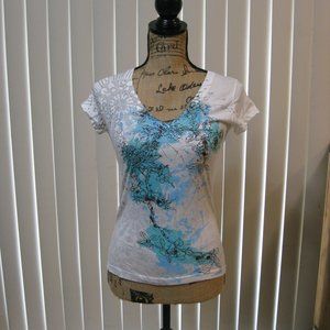NWOT Express white graphic tee t shirt top XS extra small